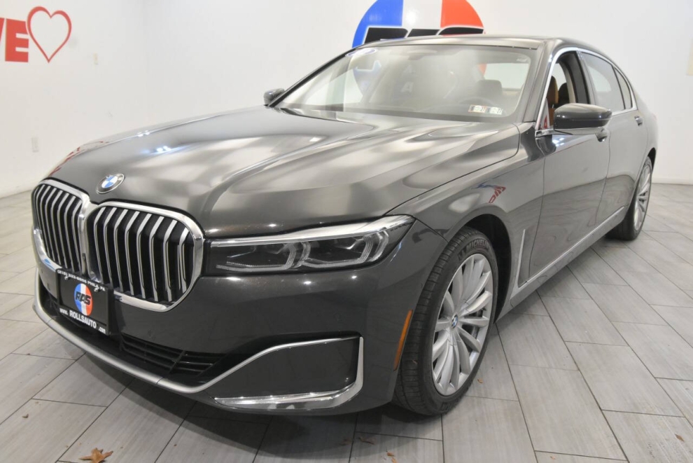 2022 BMW 7 Series 740i xDrive AWD 4dr Sedan, Gris, Mileage: 65,405 