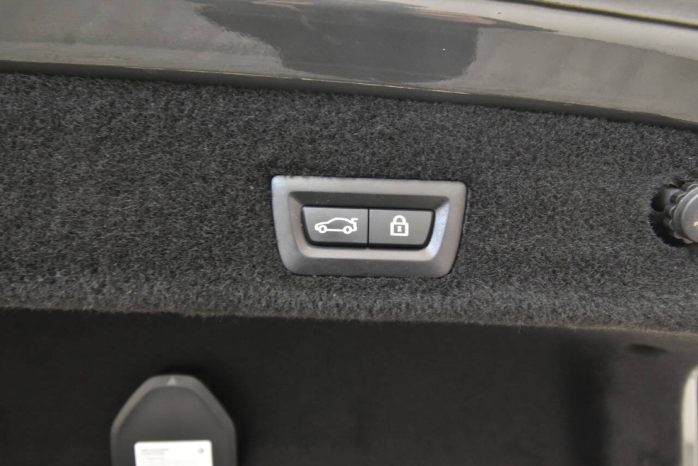 2022 BMW 7 Series 740i xDrive AWD 4dr Sedan, Gris, Mileage: 65,405 - photo 37