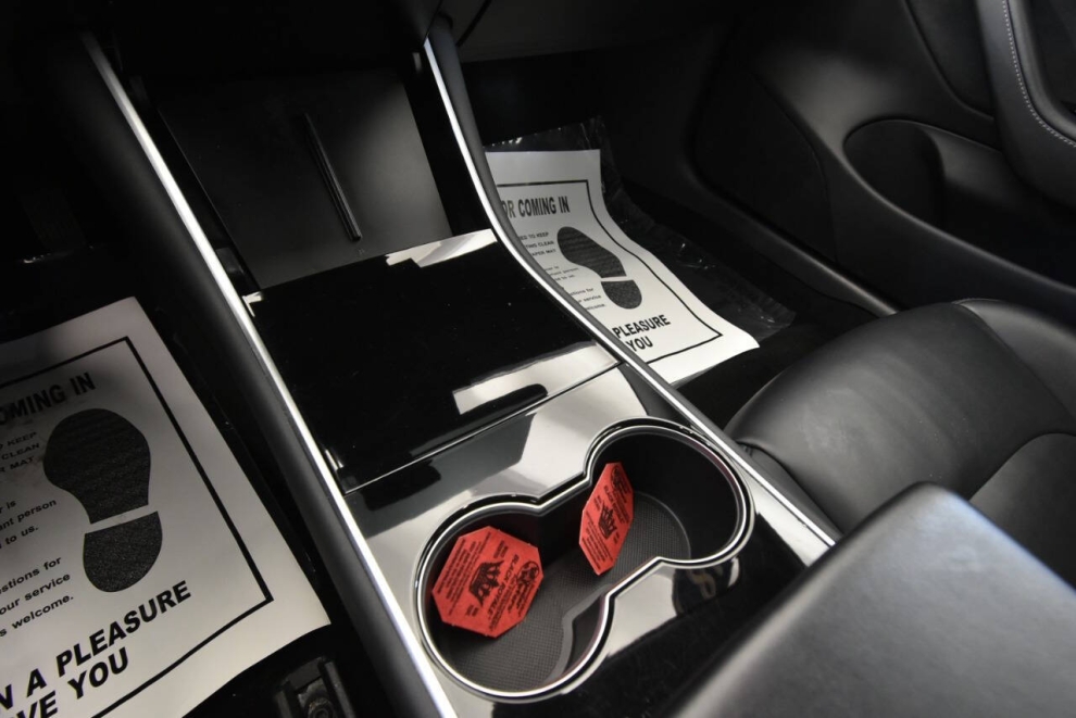 2018 Tesla Model 3 Long Range 4dr Fastback, Gray, Mileage: 73,268 - photo 18