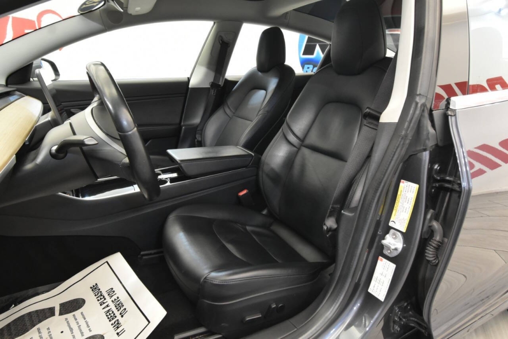 2018 Tesla Model 3 Long Range 4dr Fastback, Gray, Mileage: 73,268 - photo 9