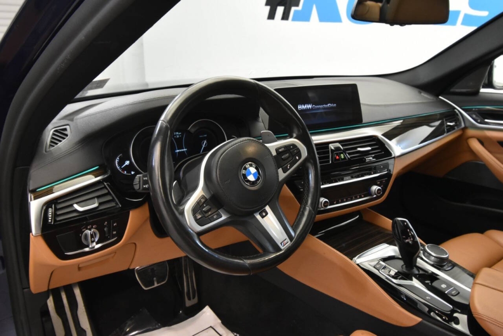2019 BMW 5 Series M550i xDrive AWD 4dr Sedan, Blue, Mileage: 63,184 - photo 11
