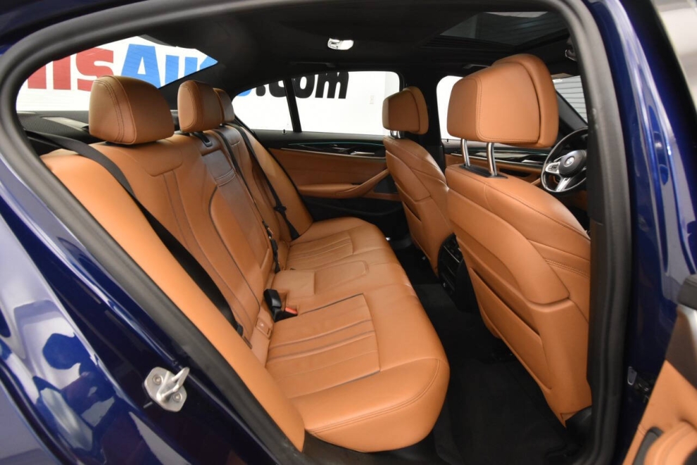 2019 BMW 5 Series M550i xDrive AWD 4dr Sedan, Blue, Mileage: 63,184 - photo 17