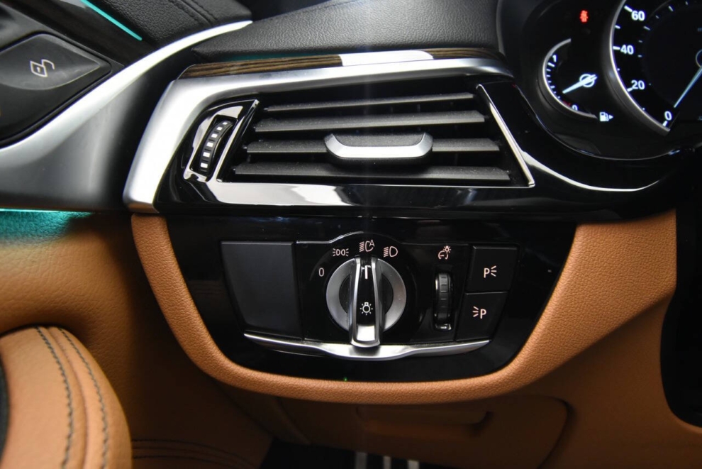 2019 BMW 5 Series M550i xDrive AWD 4dr Sedan, Blue, Mileage: 63,184 - photo 29