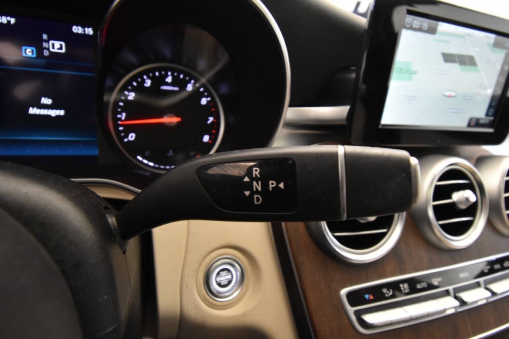 2019 Mercedes-Benz C-Class C 300 4MATIC AWD 4dr Sedan, White, Mileage: 40,712 - photo 23