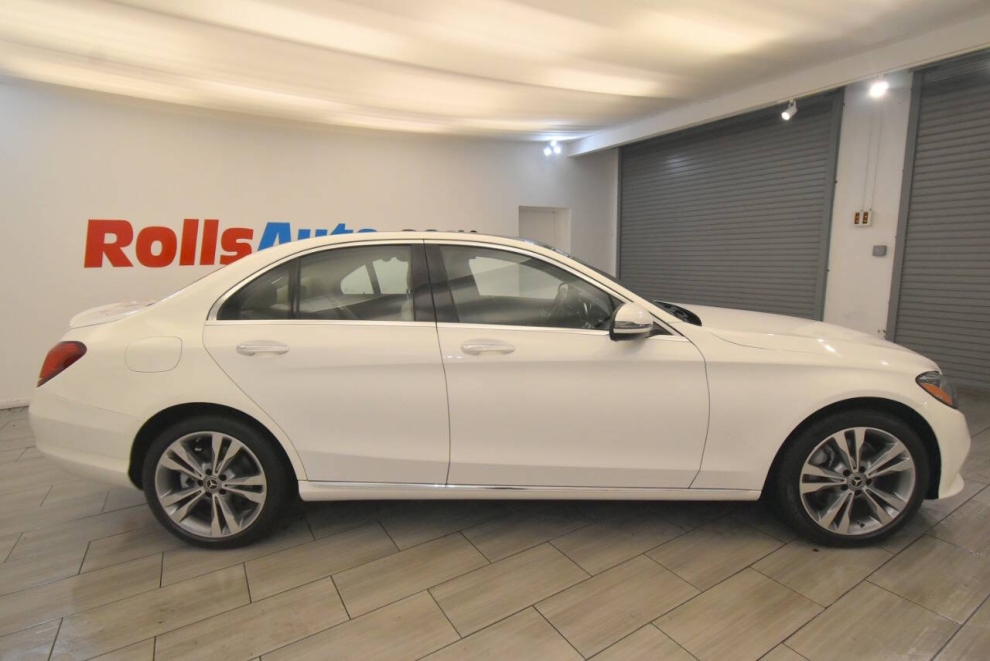 2019 Mercedes-Benz C-Class C 300 4MATIC AWD 4dr Sedan, White, Mileage: 40,712 - photo 5