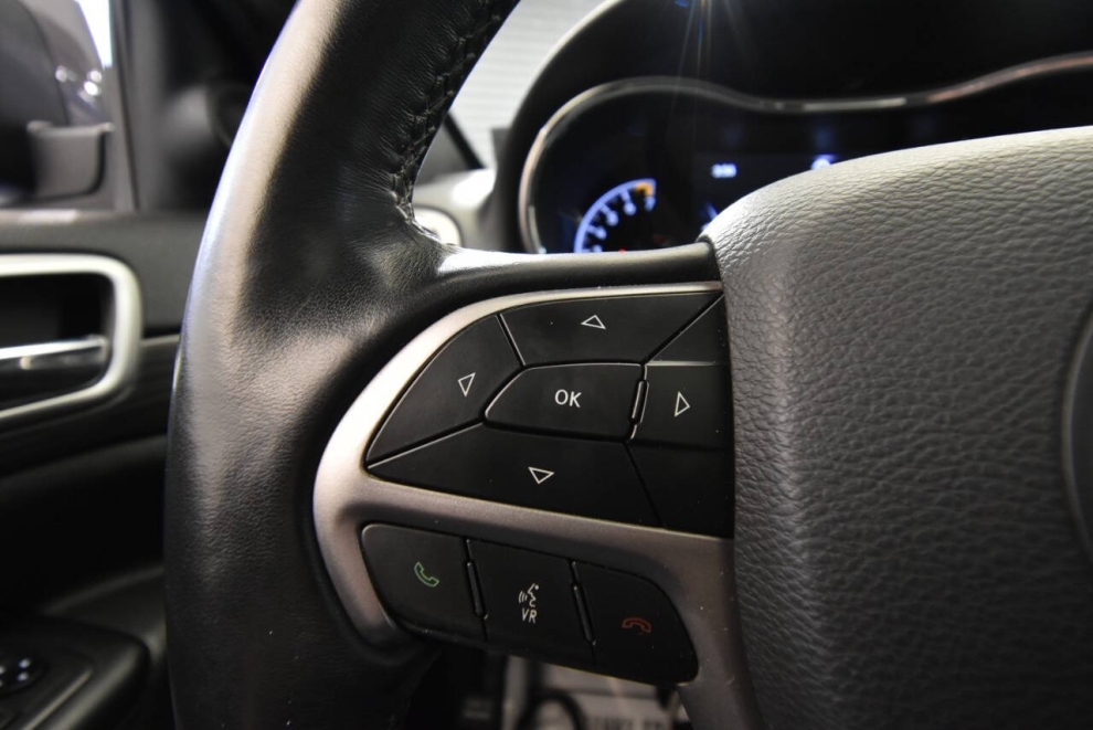 2019 Jeep Grand Cherokee Altitude 4x4 4dr SUV, Gray, Mileage: 50,688 - photo 25