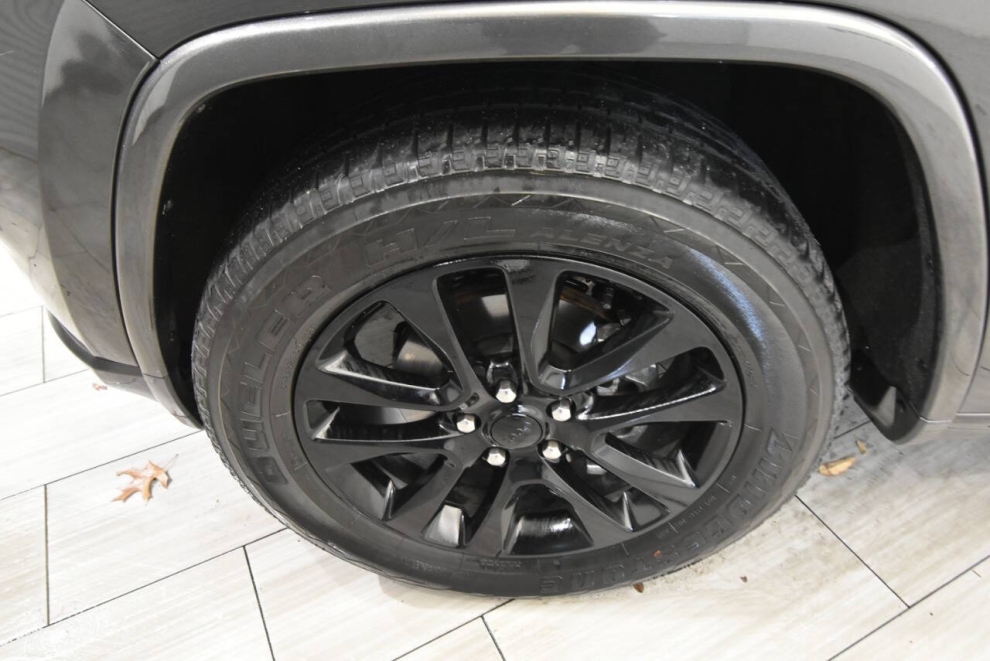 2019 Jeep Grand Cherokee Altitude 4x4 4dr SUV, Gray, Mileage: 50,688 - photo 8