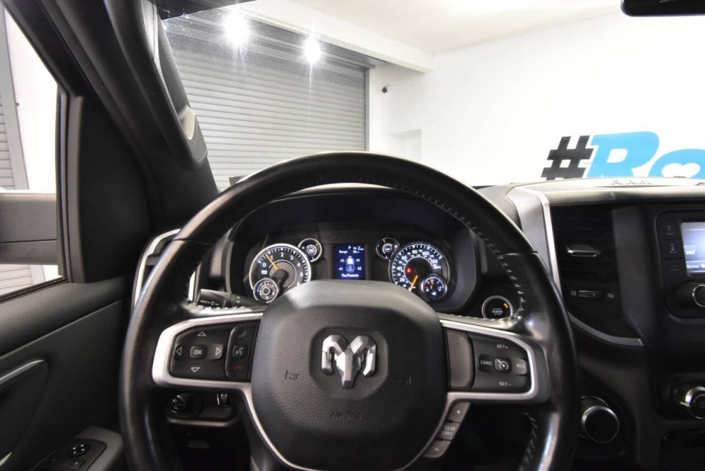 2021 RAM 1500 Big Horn 4x4 4dr Quad Cab 6.4 ft. SB Pickup, Blue, Mileage: 54,326 - photo 23