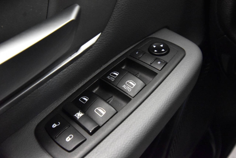 2021 RAM 1500 Big Horn 4x4 4dr Quad Cab 6.4 ft. SB Pickup, Blue, Mileage: 54,326 - photo 28