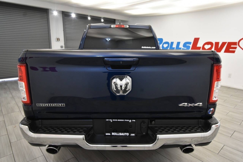 2021 RAM 1500 Big Horn 4x4 4dr Quad Cab 6.4 ft. SB Pickup, Blue, Mileage: 54,326 - photo 3