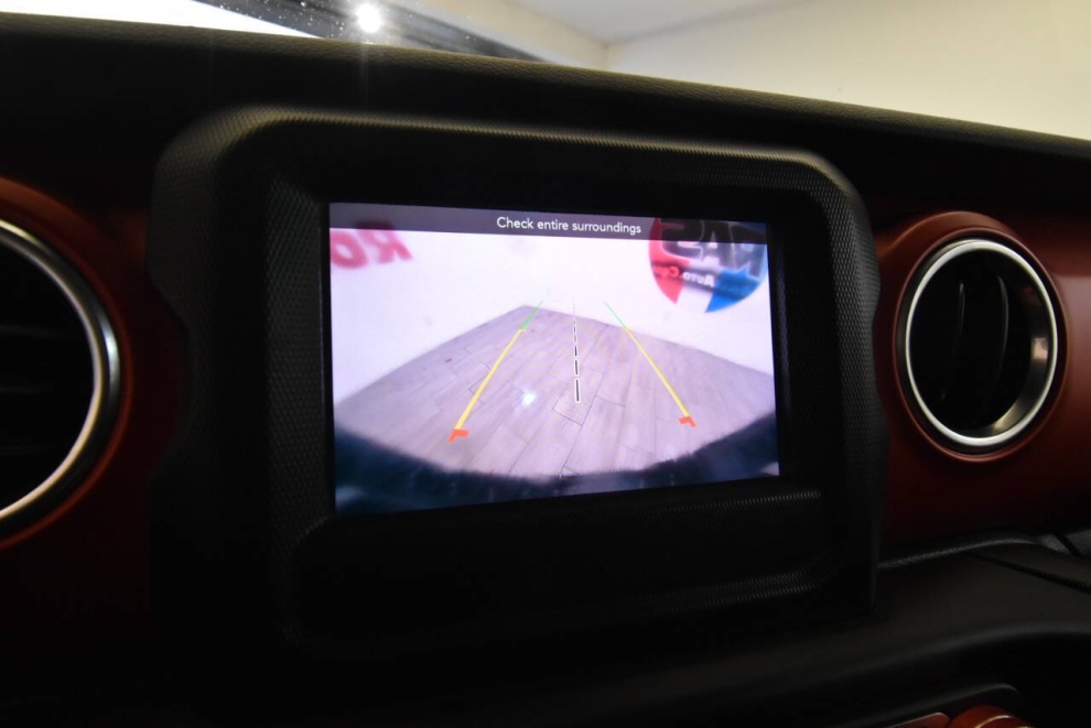 2020 Jeep Wrangler Unlimited Rubicon 4x4 4dr SUV, Yellow,  - photo 23