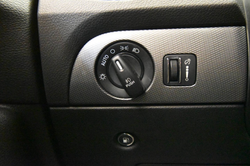 2019 Dodge Durango R/T AWD 4dr SUV, Red, Mileage: 97,327 - photo 30