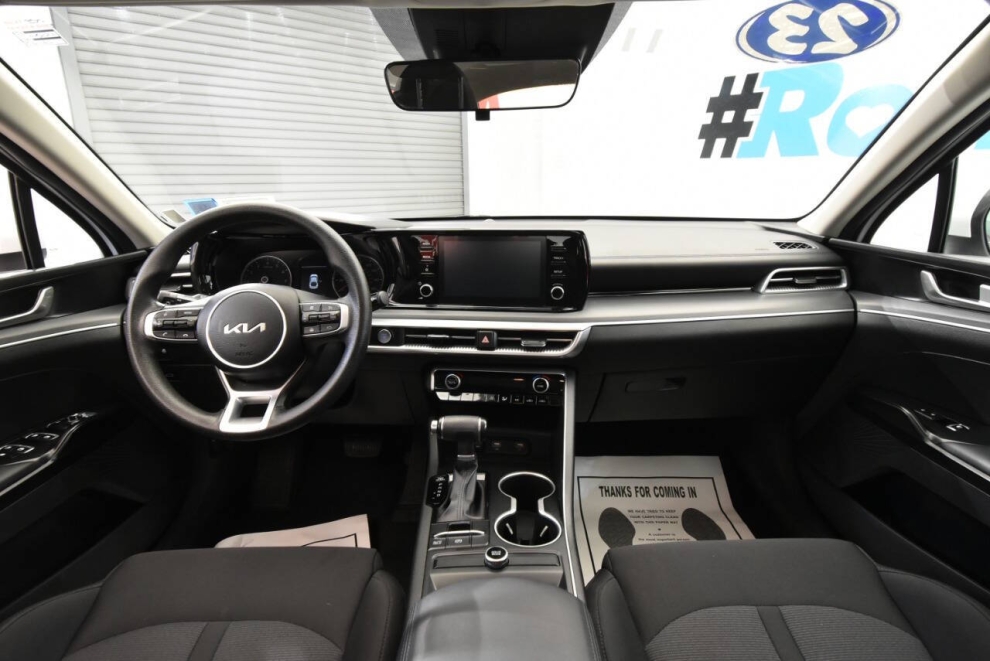 2023 Kia K5 LXS 4dr Sedan, Pearl, Mileage: 55,908 - photo 16