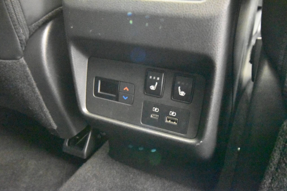 2022 Nissan Rogue Platinum AWD 4dr Crossover, Tan, Mileage: 46,879 - photo 16