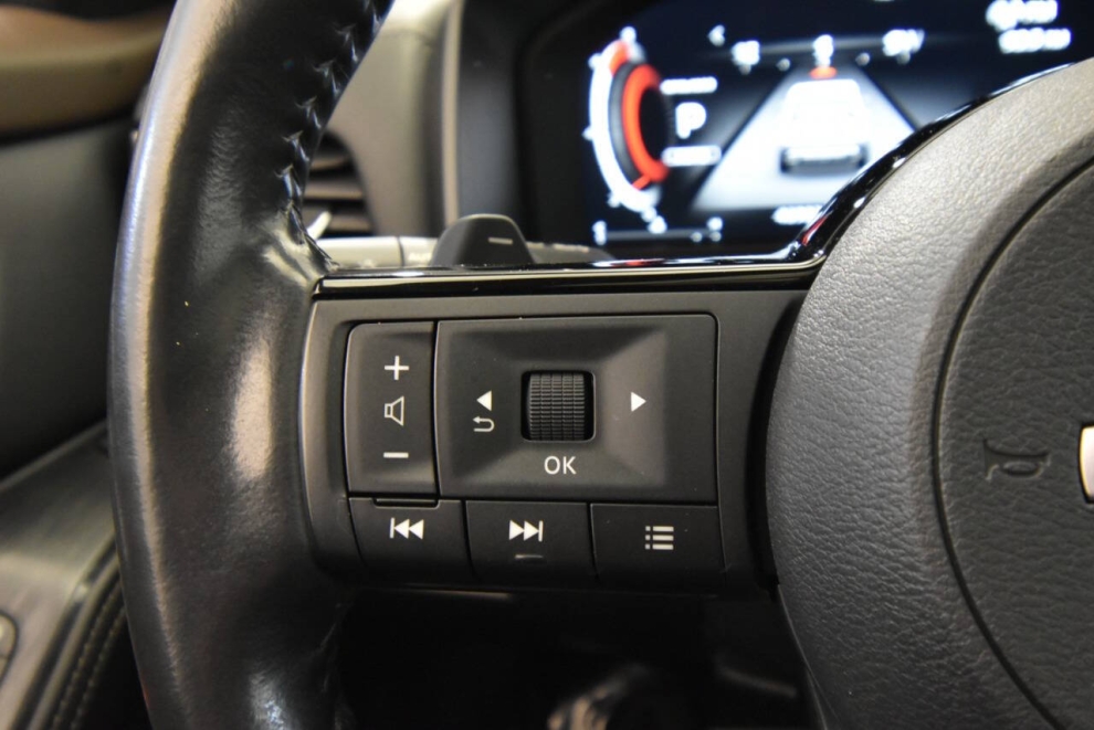 2022 Nissan Rogue Platinum AWD 4dr Crossover, Tan, Mileage: 46,879 - photo 26