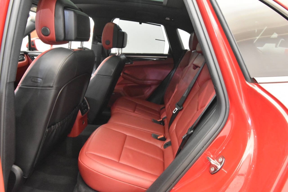 2022 Porsche Macan S AWD 4dr SUV, Red, Mileage: 67,698 - photo 13