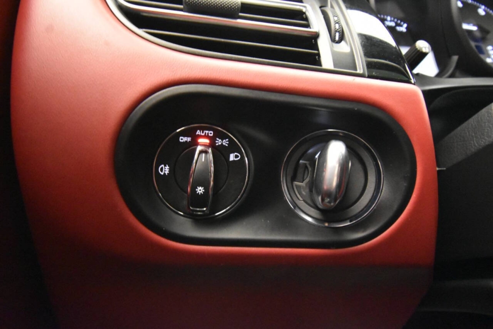 2022 Porsche Macan S AWD 4dr SUV, Red, Mileage: 67,698 - photo 20