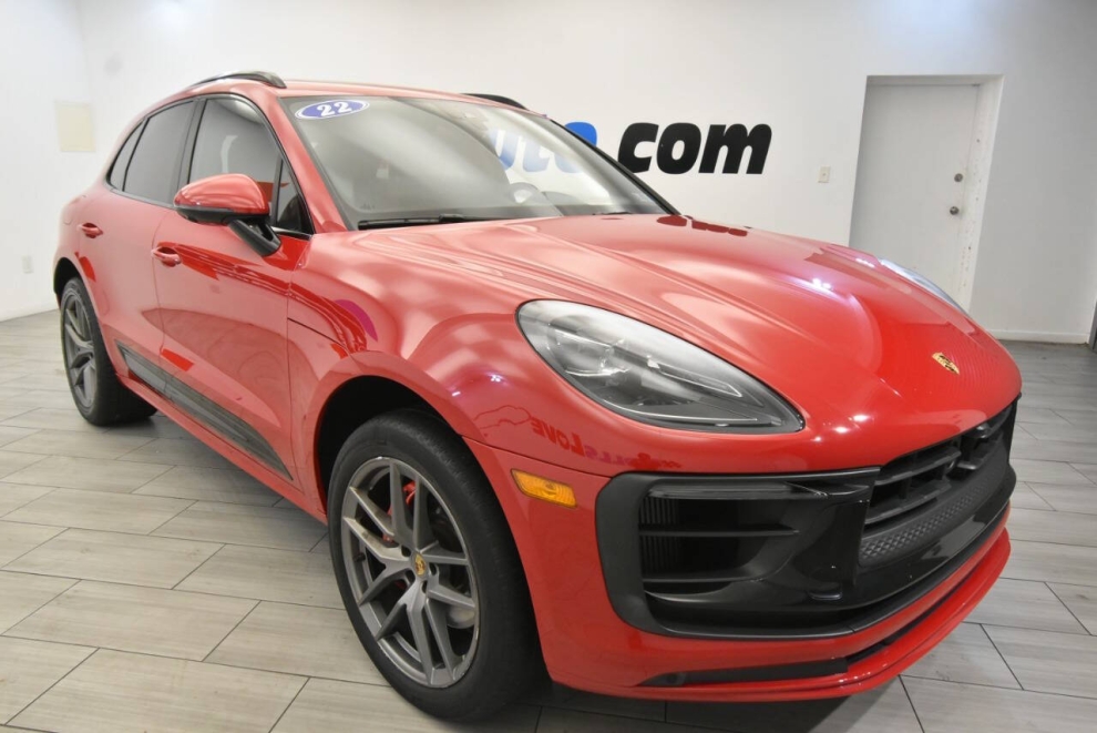 2022 Porsche Macan S AWD 4dr SUV, Red, Mileage: 67,698 - photo 6