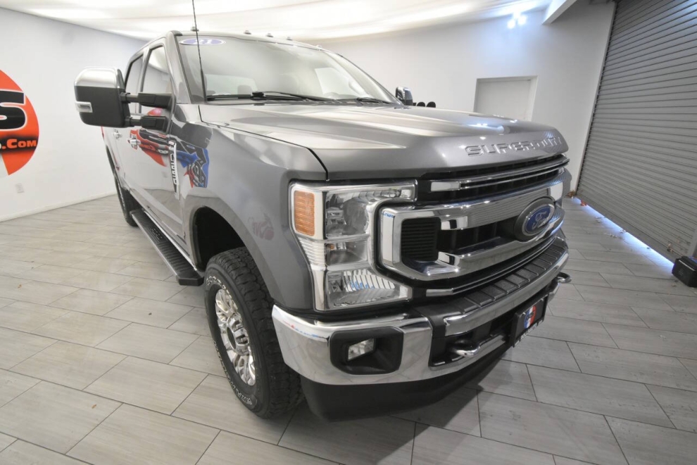 2021 Ford F-250 Super Duty XLT 4x4 4dr Crew Cab 6.8 ft. SB Pickup, Gray, Mileage: 26,298 - photo 6
