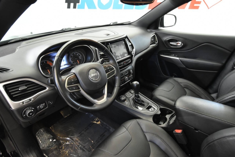 2020 Jeep Cherokee High Altitude 4x4 4dr SUV, Black, Mileage: 80,047 - photo 11