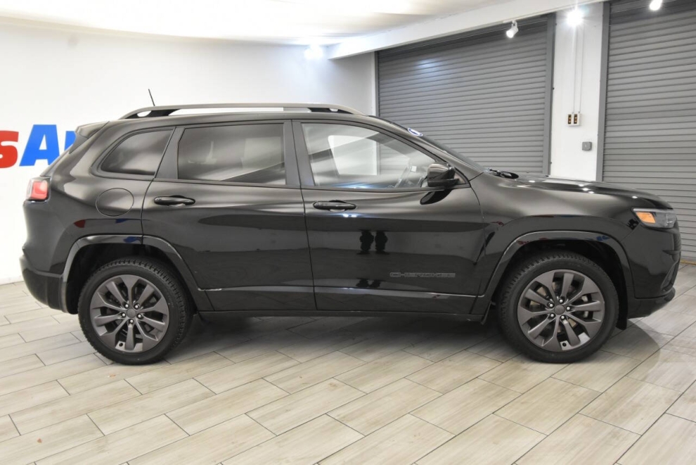 2020 Jeep Cherokee High Altitude 4x4 4dr SUV, Black, Mileage: 80,047 - photo 5