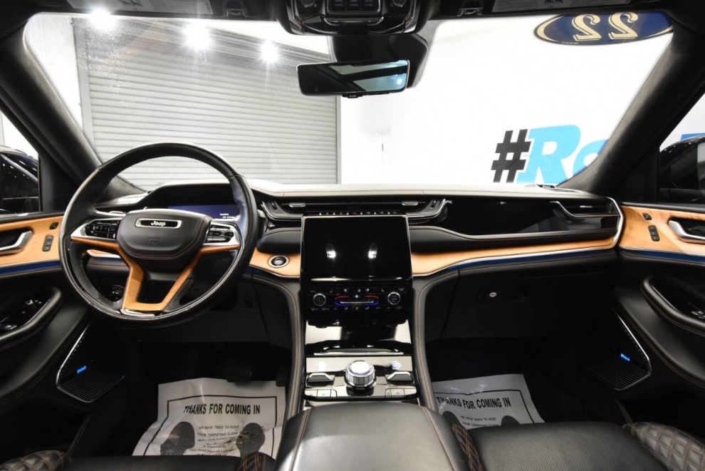 2022 Jeep Grand Cherokee L Summit Reserve 4x4 4dr SUV, Brown, Mileage: 96,595 - photo 21