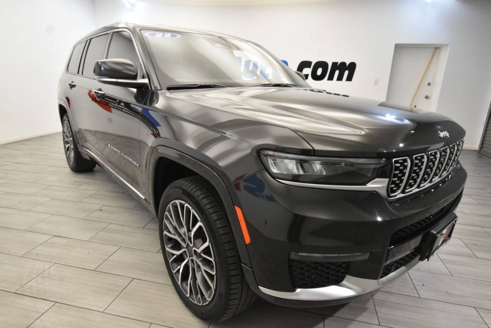 2022 Jeep Grand Cherokee L Summit Reserve 4x4 4dr SUV, Brown, Mileage: 96,595 - photo 6