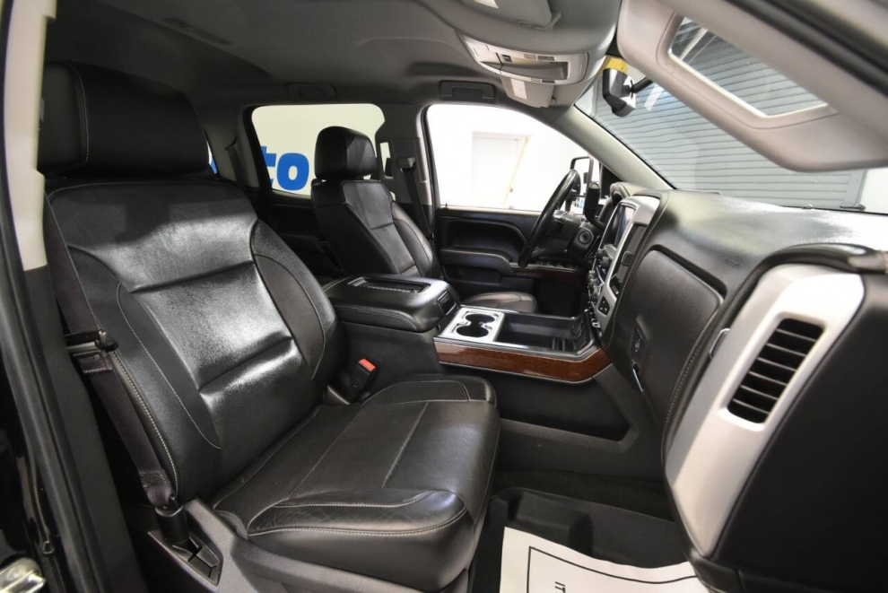 2016 GMC Sierra 1500 SLT 4x4 4dr Crew Cab 5.8 ft. SB, Black, Mileage: 114,486 - photo 14