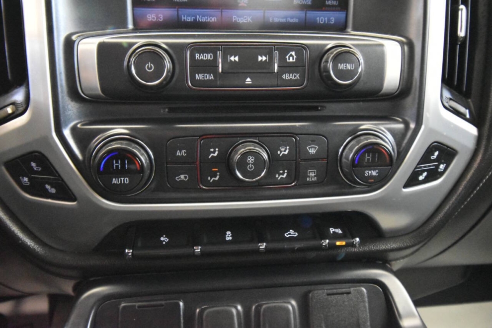 2016 GMC Sierra 1500 SLT 4x4 4dr Crew Cab 5.8 ft. SB, Black, Mileage: 114,486 - photo 17