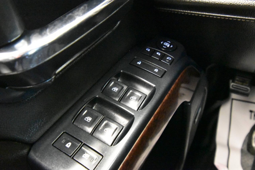 2016 GMC Sierra 1500 SLT 4x4 4dr Crew Cab 5.8 ft. SB, Black, Mileage: 114,486 - photo 26