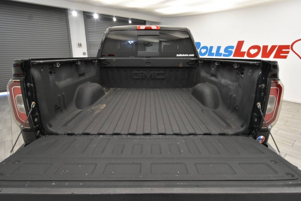 2016 GMC Sierra 1500 SLT 4x4 4dr Crew Cab 5.8 ft. SB, Black, Mileage: 114,486 - photo 29