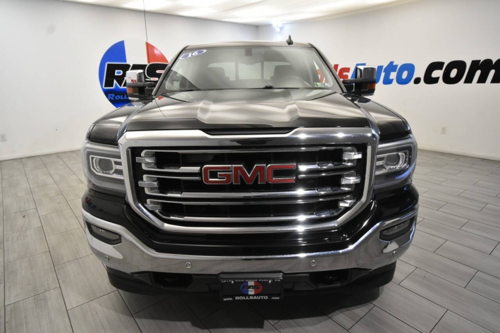 2016 GMC Sierra 1500 SLT 4x4 4dr Crew Cab 5.8 ft. SB, Black, Mileage: 114,486 - photo 7