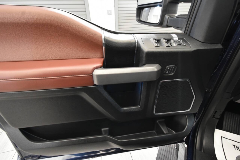 2018 Ford F-150 Platinum 4x4 4dr SuperCrew 5.5 ft. SB, Blue, Mileage: 84,550 - photo 12