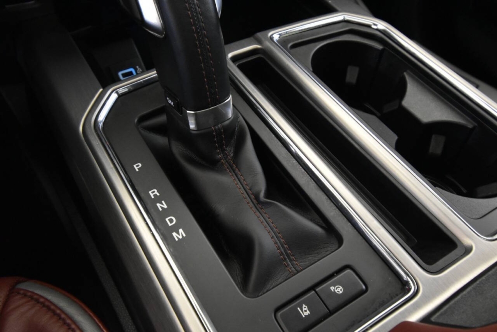 2018 Ford F-150 Platinum 4x4 4dr SuperCrew 5.5 ft. SB, Blue, Mileage: 84,550 - photo 20