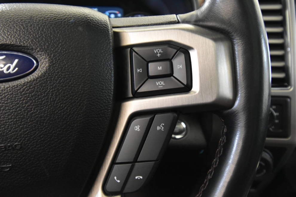 2018 Ford F-150 Platinum 4x4 4dr SuperCrew 5.5 ft. SB, Blue, Mileage: 84,550 - photo 31