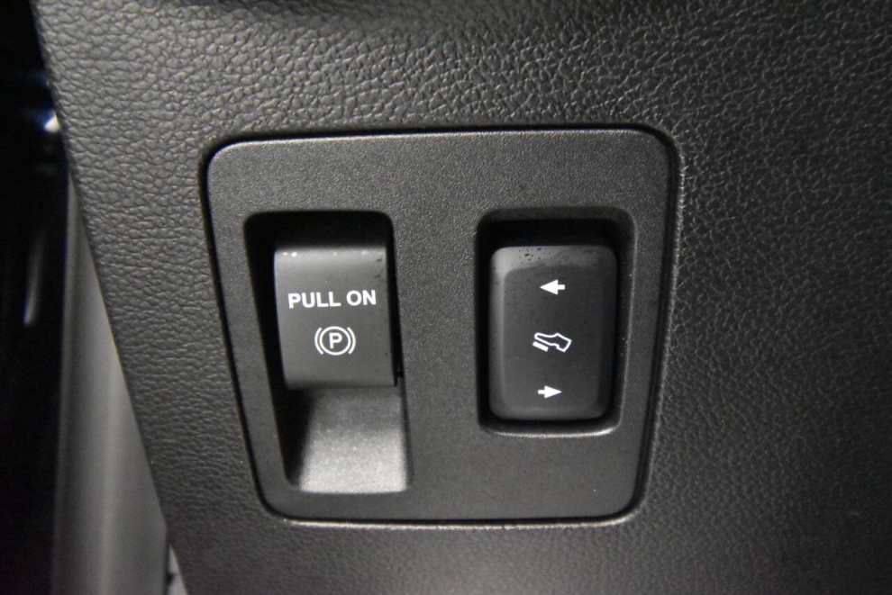 2018 Ford F-150 Platinum 4x4 4dr SuperCrew 5.5 ft. SB, Blue, Mileage: 84,550 - photo 35