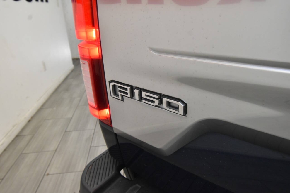 2018 Ford F-150 Platinum 4x4 4dr SuperCrew 5.5 ft. SB, Blue, Mileage: 84,550 - photo 38