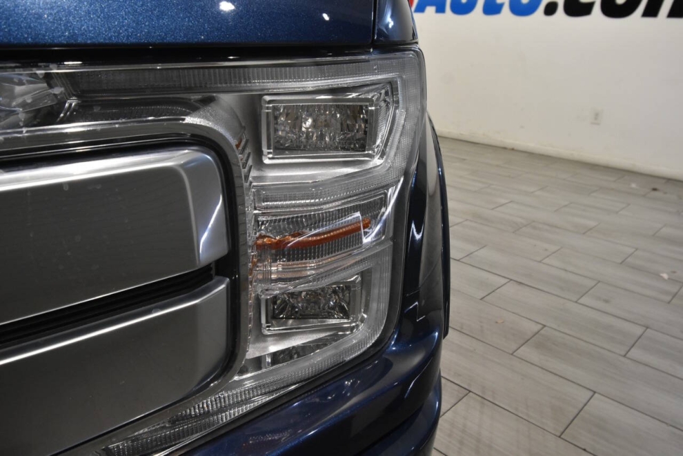 2018 Ford F-150 Platinum 4x4 4dr SuperCrew 5.5 ft. SB, Blue, Mileage: 84,550 - photo 8