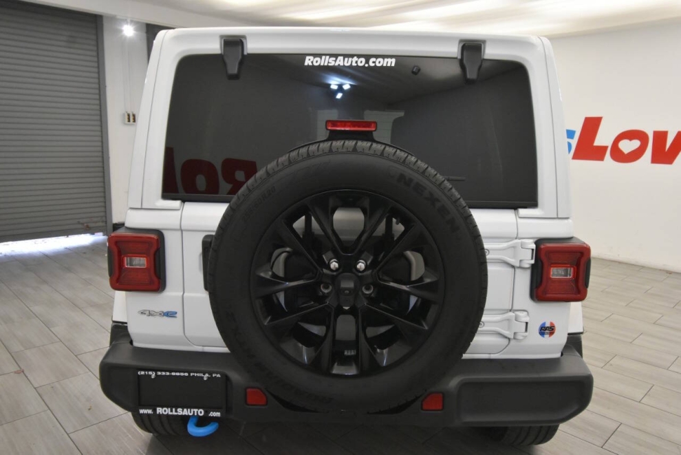 2024 Jeep Wrangler Sahara 4xe 4x4 4dr SUV, White, Mileage: 52,267 - photo 3