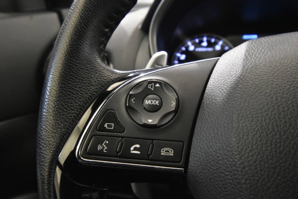 2024 Mitsubishi Eclipse Cross SEL AWD 4dr Crossover, Blue, Mileage: 40,496 - photo 24