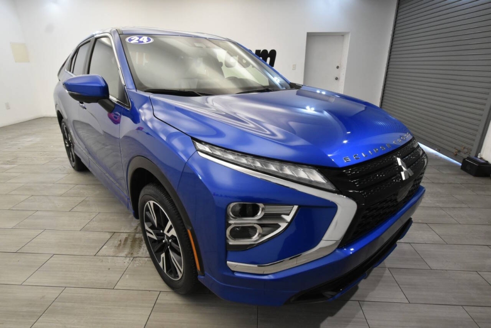 2024 Mitsubishi Eclipse Cross SEL AWD 4dr Crossover, Blue, Mileage: 40,496 - photo 6