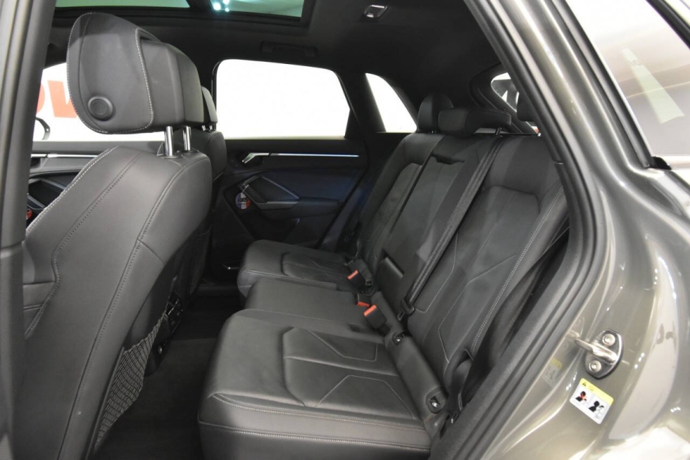 2021 Audi Q3 quattro S line Prem Plus 45 TFSI AWD Premium 4dr SUV, Gray, Mileage: 53,546 - photo 13