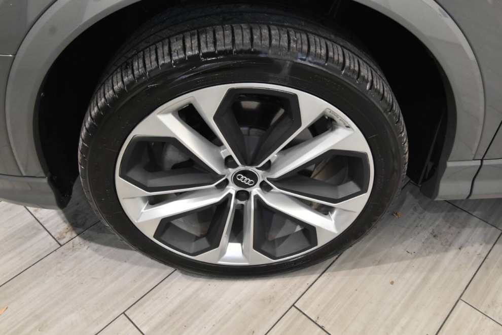2021 Audi Q3 quattro S line Prem Plus 45 TFSI AWD Premium 4dr SUV, Gray, Mileage: 53,546 - photo 9