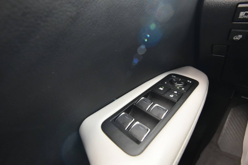 2018 Lexus RX 350 Base 4dr SUV, Silver, Mileage: 60,418 - photo 30