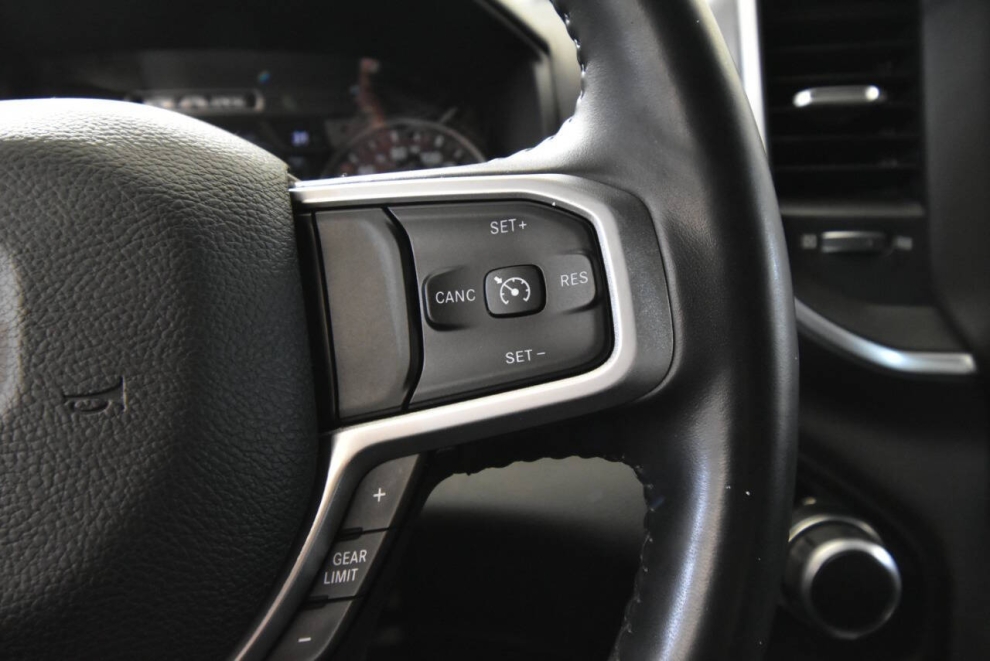 2021 RAM 1500, Plata, Mileage: 87,715 - photo 25