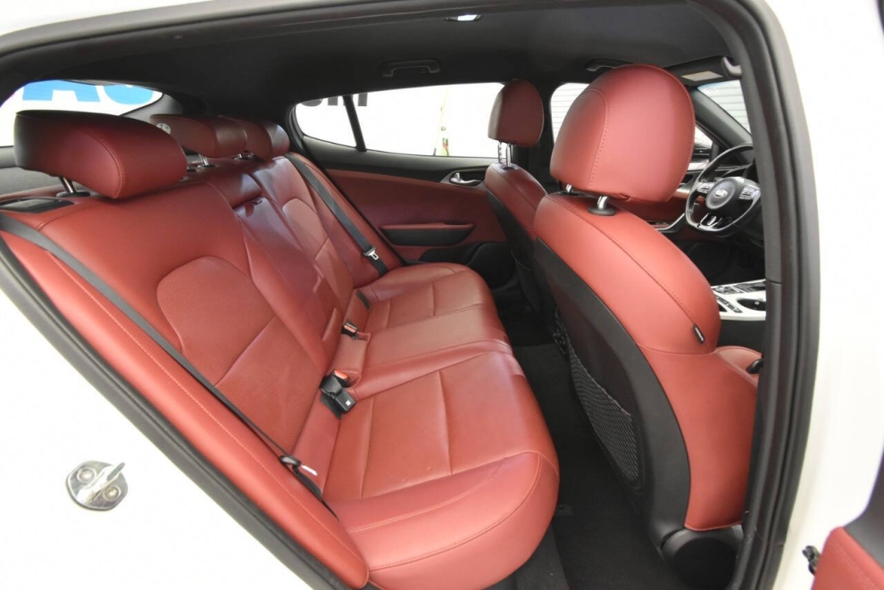 2019 Kia Stinger GT AWD 4dr Sedan, Silver, Mileage: 111,131 - photo 15