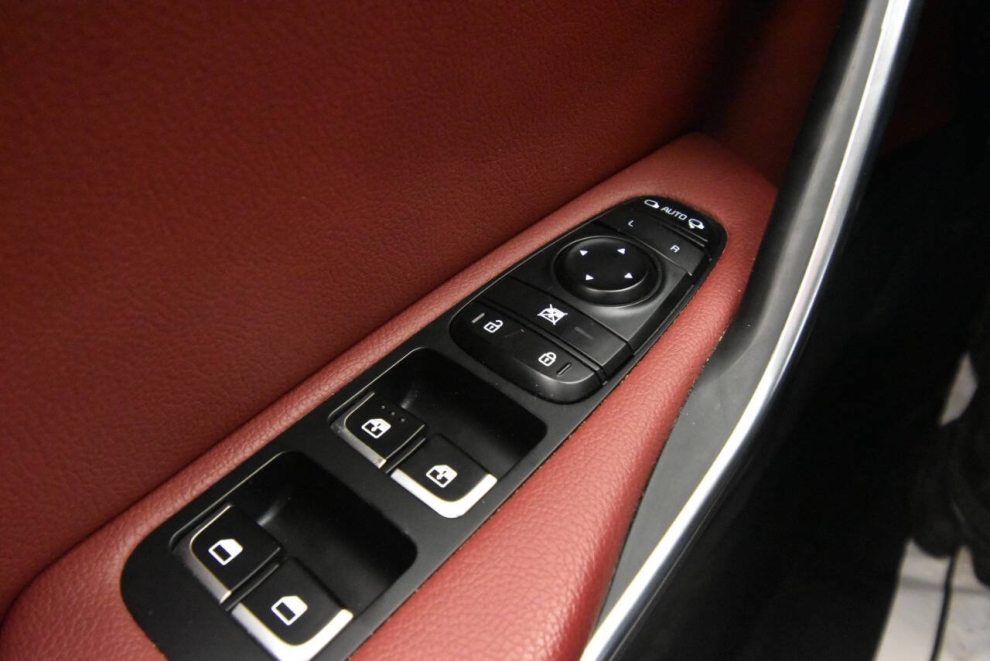 2019 Kia Stinger GT AWD 4dr Sedan, Silver, Mileage: 111,131 - photo 29