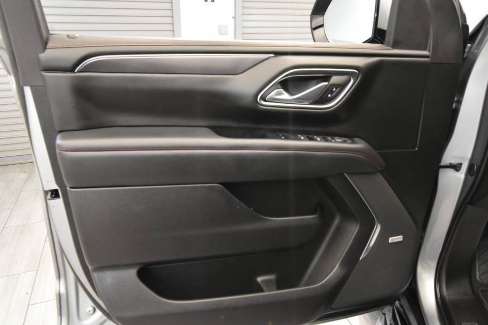 2023 Chevrolet Tahoe RST 4x4 4dr SUV, Gray, Mileage: 47,000 - photo 13