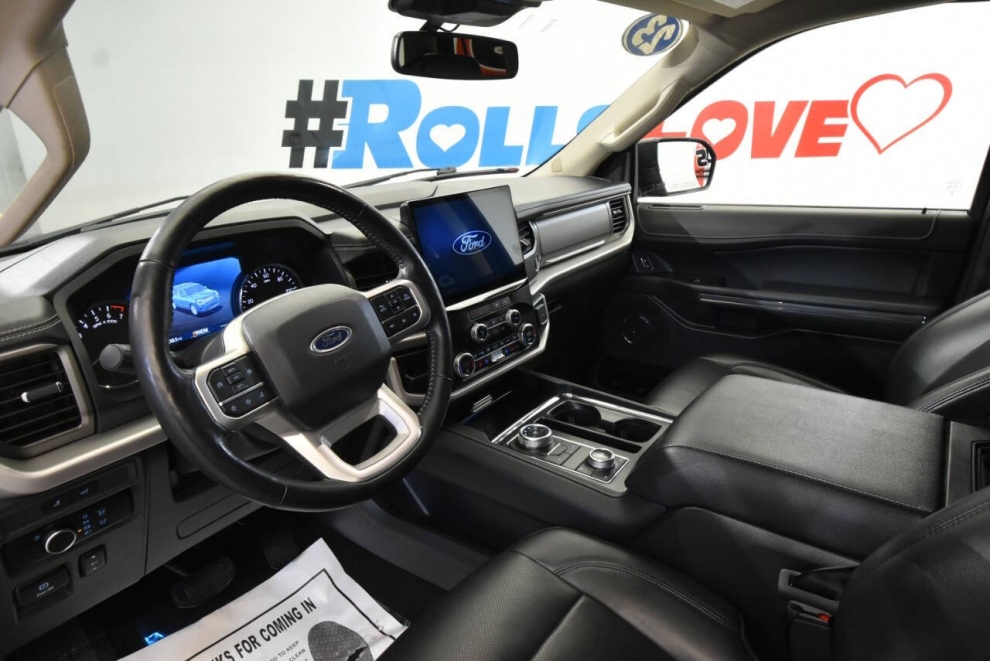 2023 Ford Expedition MAX XLT 4x4 4dr SUV, Gray, Mileage: 88,168 - photo 11