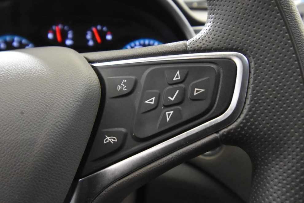 2022 Chevrolet Malibu LT 4dr Sedan, Gold, Mileage: 88,737 - photo 26